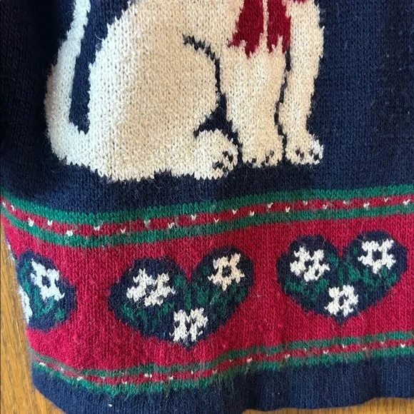Basic Elements Medium Oversized Cat Christmas Sweater - Picture 3 of 11